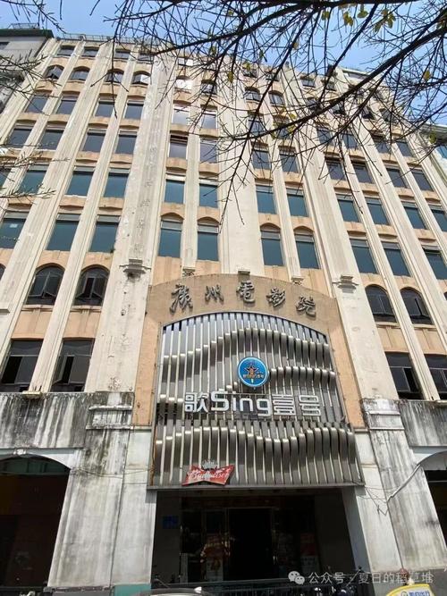 俺也去影院在线观看最新热门电影，高清画质与极速播放体验