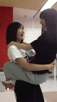 搭讪人妻之人妻自宅中出视频的相关介绍