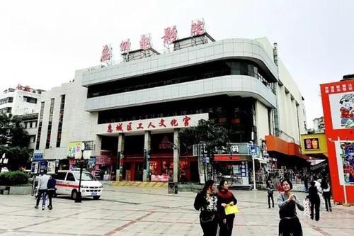 国产日韩欧美在线一区二区的相关介绍