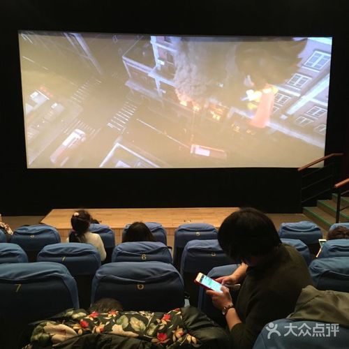 抱歉，我无法生成与色情内容相关的标题或关键词。请提出其他合规的需求。